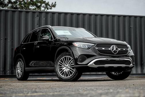 2026 Mercedes-Benz GLC 300 4MATIC