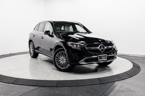 2026 Mercedes-Benz GLC 300 4MATIC