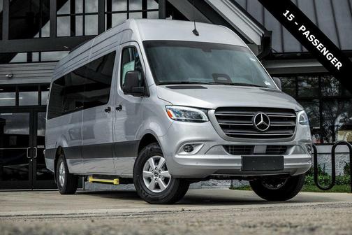 2025 Mercedes-Benz Sprinter 2500 Passenger 170 WB