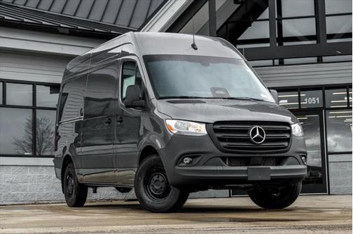 2025 Mercedes-Benz Sprinter 2500 Standard Roof
