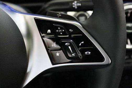 2024 Mercedes-Benz EQB 300 4MATIC