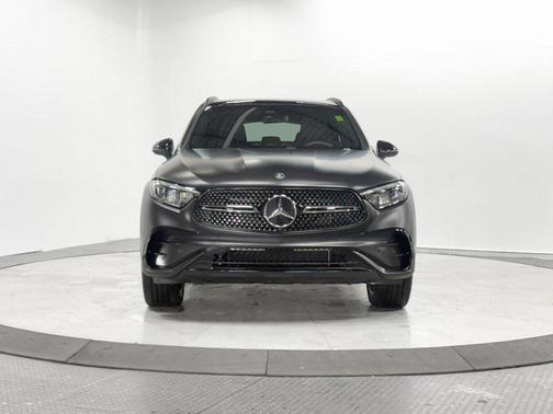 2025 Mercedes-Benz GLC 350e Base