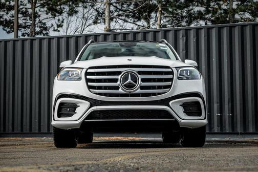2026 Mercedes-Benz GLS 450 4MATIC