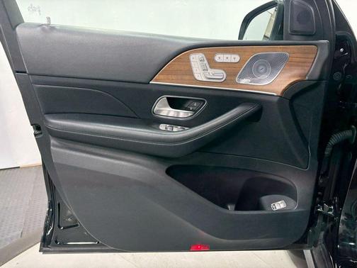 2020 Mercedes-Benz GLS 450 4MATIC