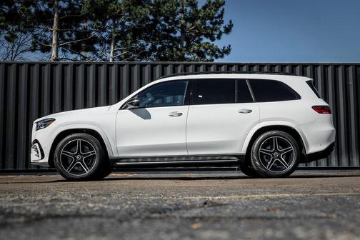 2026 Mercedes-Benz GLS 450 4MATIC