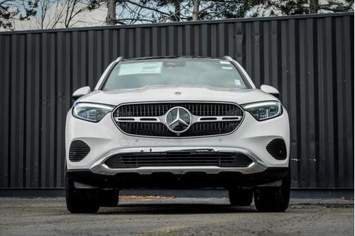 2025 Mercedes-Benz GLC 300 4MATIC