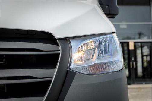 2025 Mercedes-Benz Sprinter 2500 High Roof