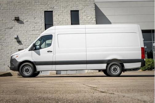 2025 Mercedes-Benz Sprinter 2500 High Roof