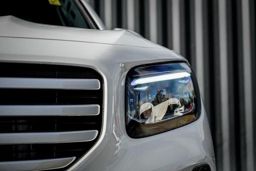 2026 Mercedes-Benz GLB 250 4MATIC