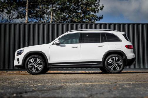 2026 Mercedes-Benz GLB 250 4MATIC