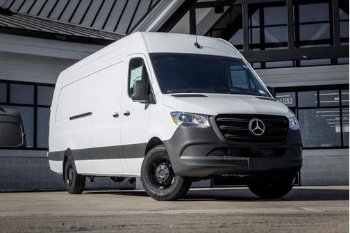 2025 Mercedes-Benz Sprinter 2500 High Roof