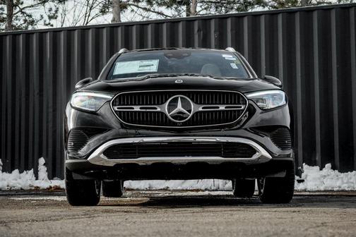 2026 Mercedes-Benz GLC 300 4MATIC