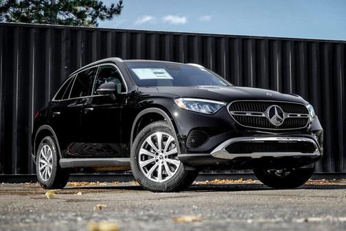 2026 Mercedes-Benz GLC 300 4MATIC