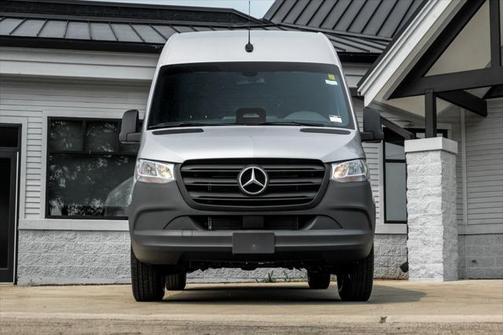 2025 Mercedes-Benz Sprinter 2500 High Roof