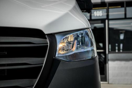 2025 Mercedes-Benz Sprinter 2500 Standard Roof