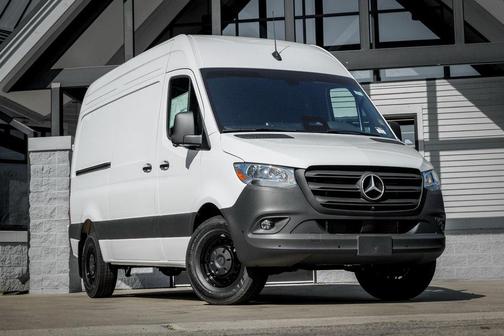 2025 Mercedes-Benz Sprinter 2500 Standard Roof