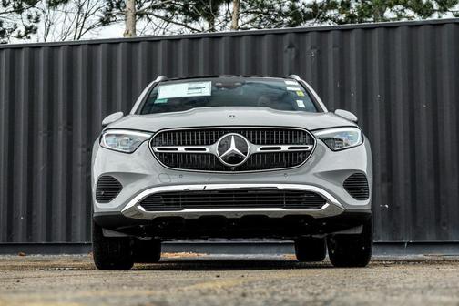 2025 Mercedes-Benz GLC 350e Base