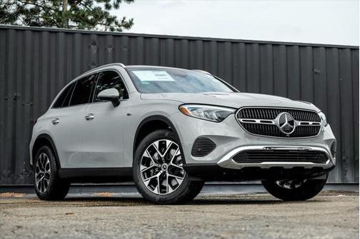 2025 Mercedes-Benz GLC 350e Base