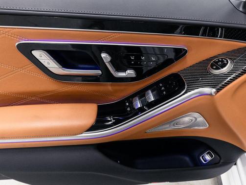 MANUFAKTUR Moonlight 2025 Mercedes-Benz AMG S 63 E 4MATIC