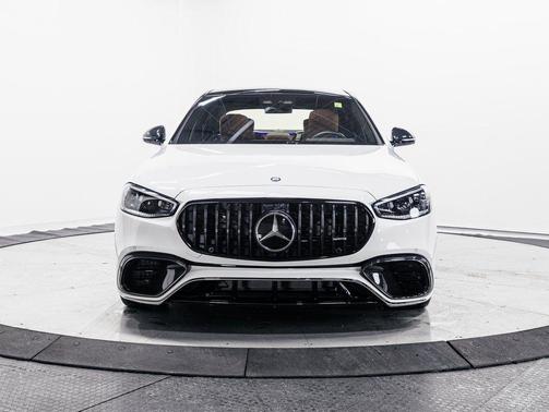 MANUFAKTUR Moonlight 2025 Mercedes-Benz AMG S 63 E 4MATIC