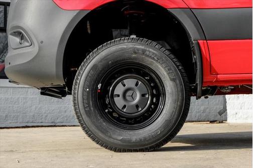 2025 Mercedes-Benz Sprinter 2500 4MATIC