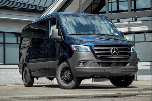 2025 Mercedes-Benz Sprinter 2500 Standard Roof