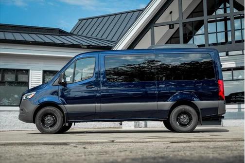 2025 Mercedes-Benz Sprinter 2500 Standard Roof