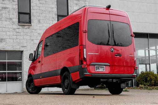 2025 Mercedes-Benz Sprinter 2500 Passenger 144 WB