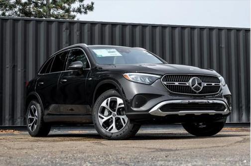 2025 Mercedes-Benz GLC 350e Base