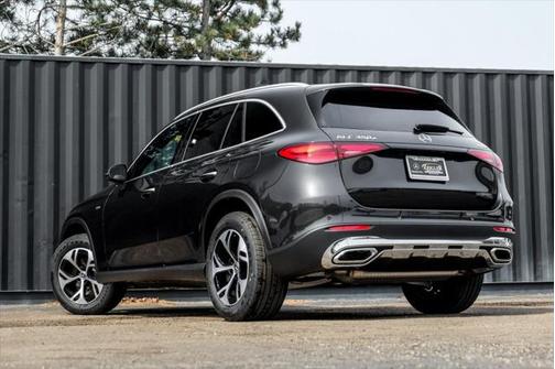 2025 Mercedes-Benz GLC 350e Base