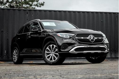 2025 Mercedes-Benz GLC 300 4MATIC