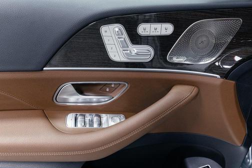 2026 Mercedes-Benz GLS 450 4MATIC