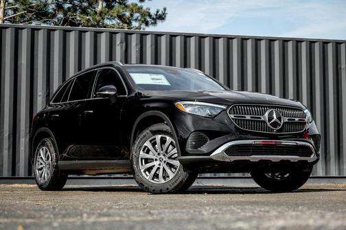 2026 Mercedes-Benz GLC 300 4MATIC
