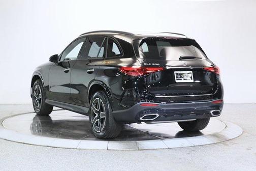 2024 Mercedes-Benz GLC 300 4MATIC