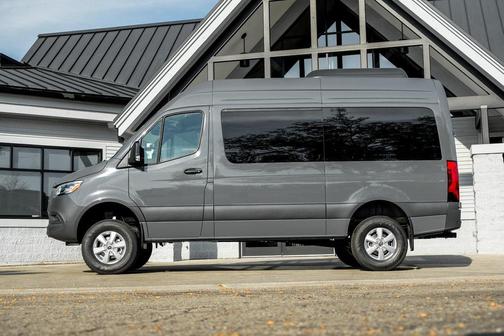 2025 Mercedes-Benz Sprinter 2500 Passenger 144 WB