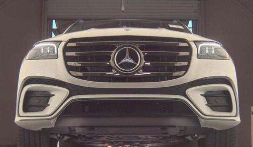2025 Mercedes-Benz GLS 580 4MATIC