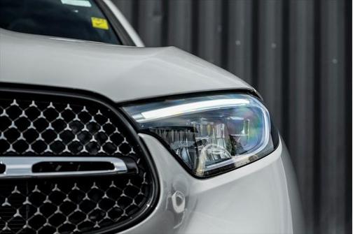 2025 Mercedes-Benz GLC 350e Base