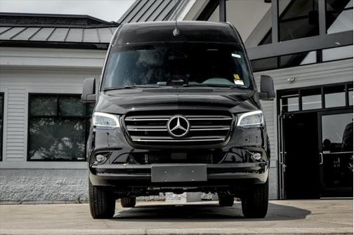 2025 Mercedes-Benz Sprinter 2500 High Roof