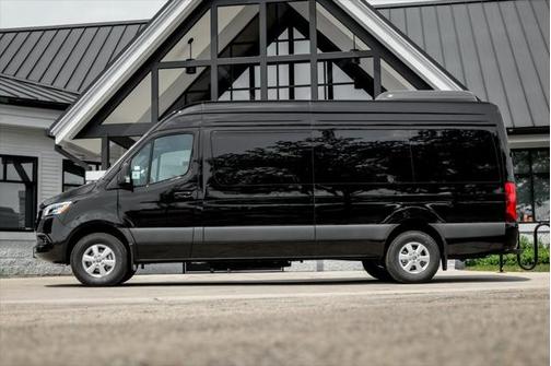 2025 Mercedes-Benz Sprinter 2500 High Roof