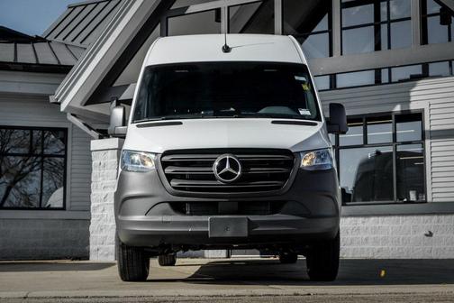 2026 Mercedes-Benz Sprinter 2500 High Roof