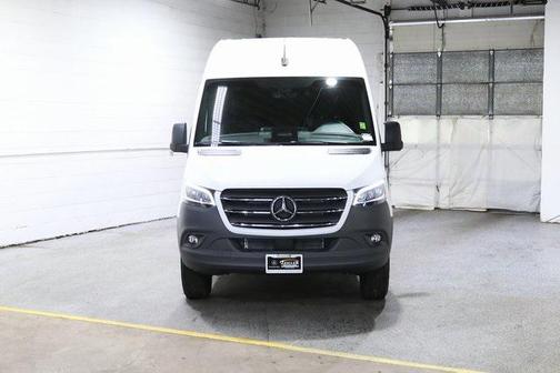 2025 Mercedes-Benz Sprinter 2500 High Roof