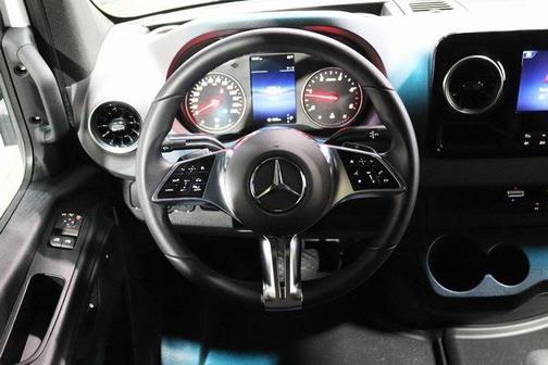 2025 Mercedes-Benz Sprinter 2500 High Roof