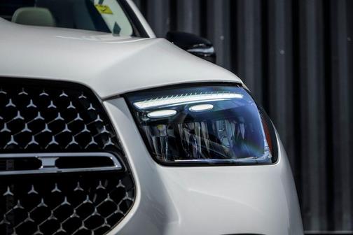 White 2026 Mercedes-Benz GLE 350 4MATIC