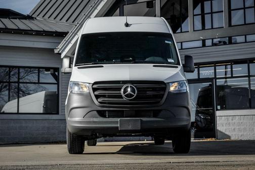 2026 Mercedes-Benz Sprinter 2500 High Roof
