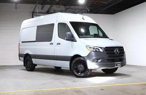2025 Mercedes-Benz Sprinter 2500 Crew 144 WB