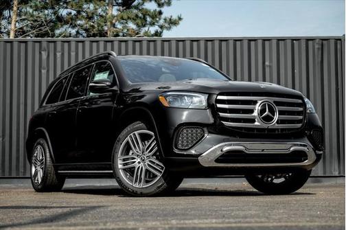2025 Mercedes-Benz GLS 450 4MATIC