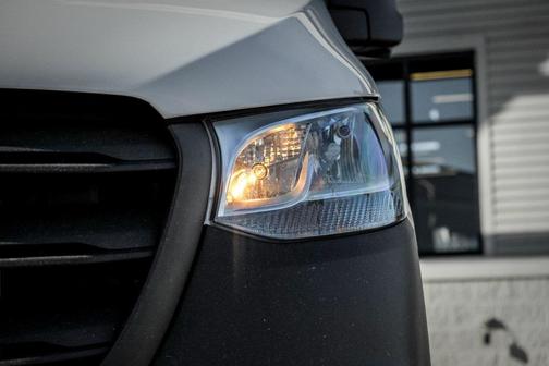 2026 Mercedes-Benz Sprinter 2500 High Roof