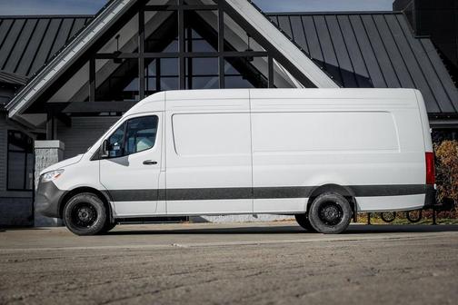 2026 Mercedes-Benz Sprinter 2500 High Roof