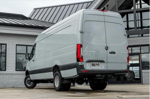 2025 Mercedes-Benz Sprinter 3500XD High Roof