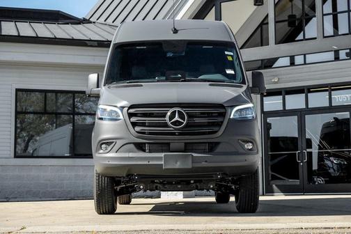 2026 Mercedes-Benz Sprinter 2500 Standard Roof